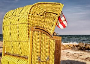 beach-chair-2368823_1920 (2)